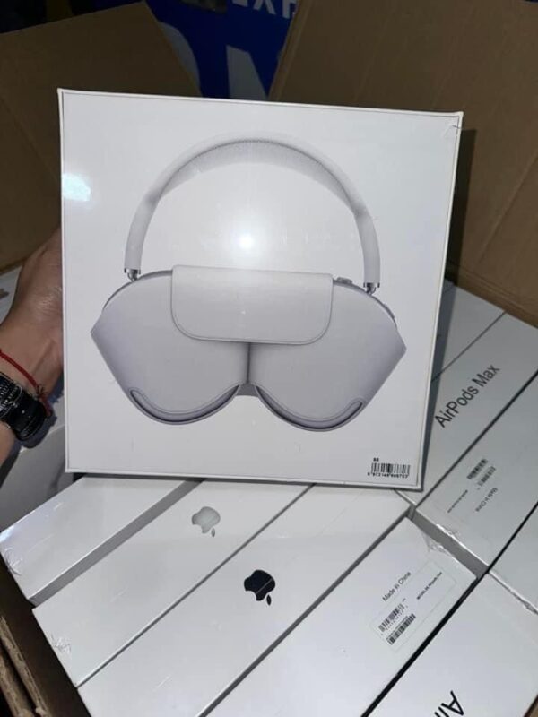 Air Pods max pallet - Image 5