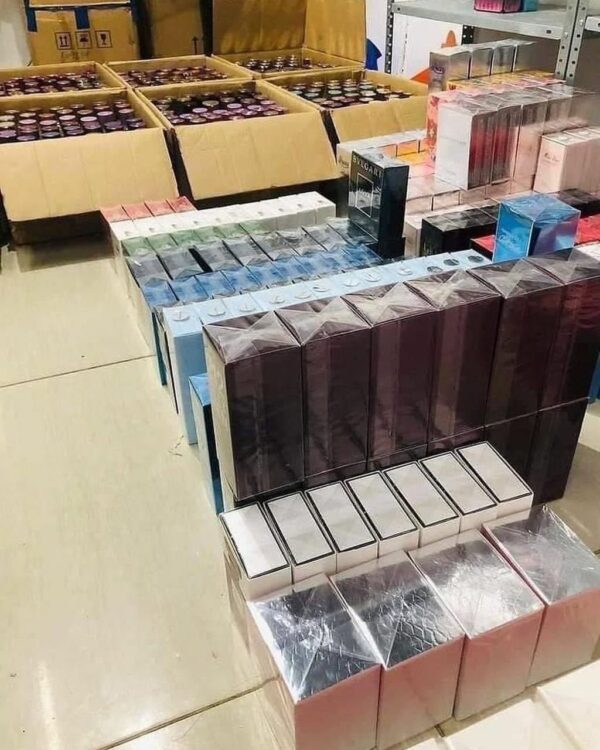 Authentic Perfume Pallets - Image 4