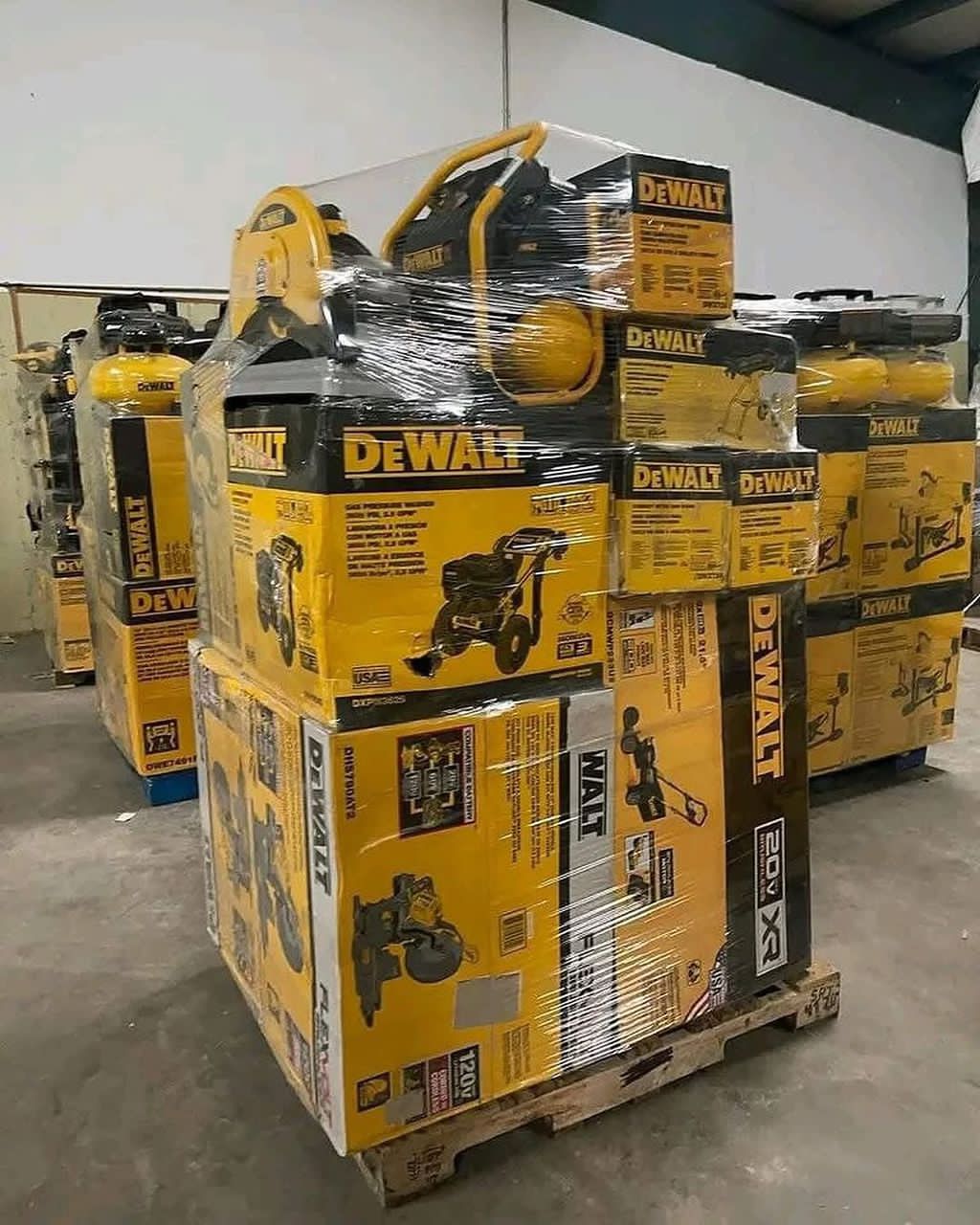 DeWalt Tools - Image 4