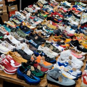 Sneakers Pallets